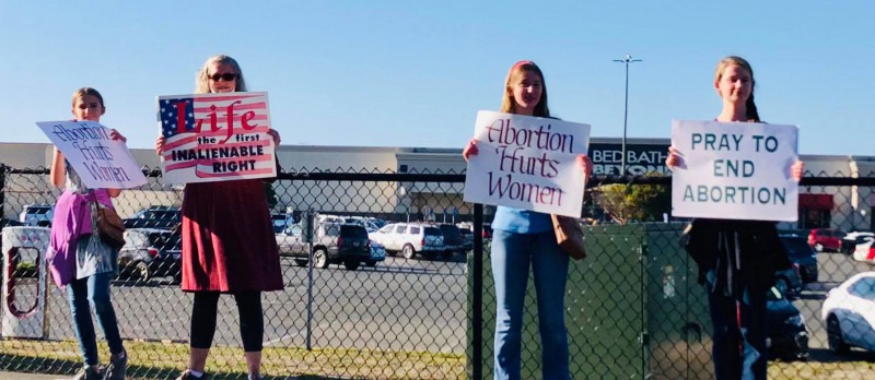 More protesters at the Bayshore Mall.