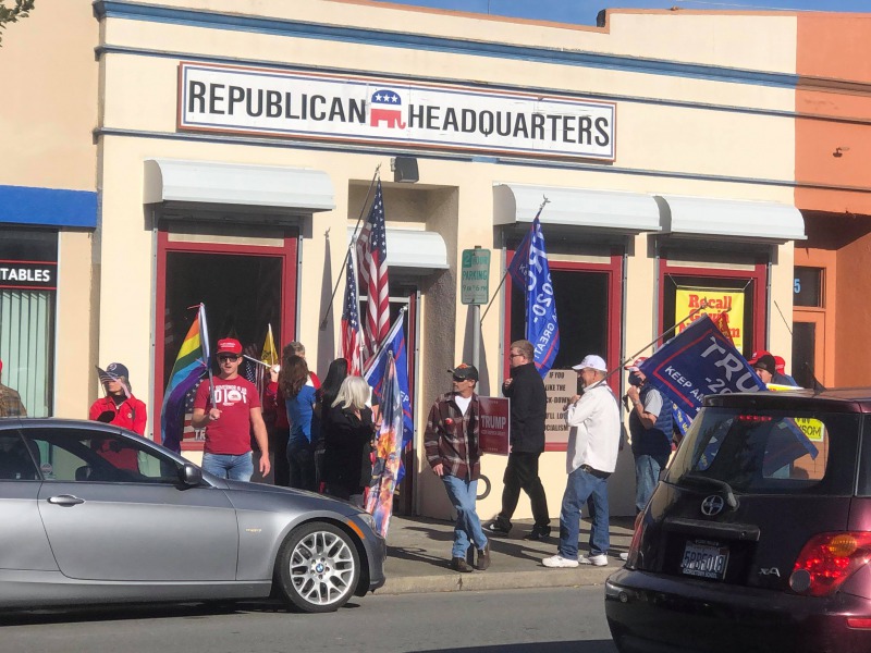 Supporters of President Trump gathered at the Humboldt County Courthouse. [Photos and video by Ryan Hutson]