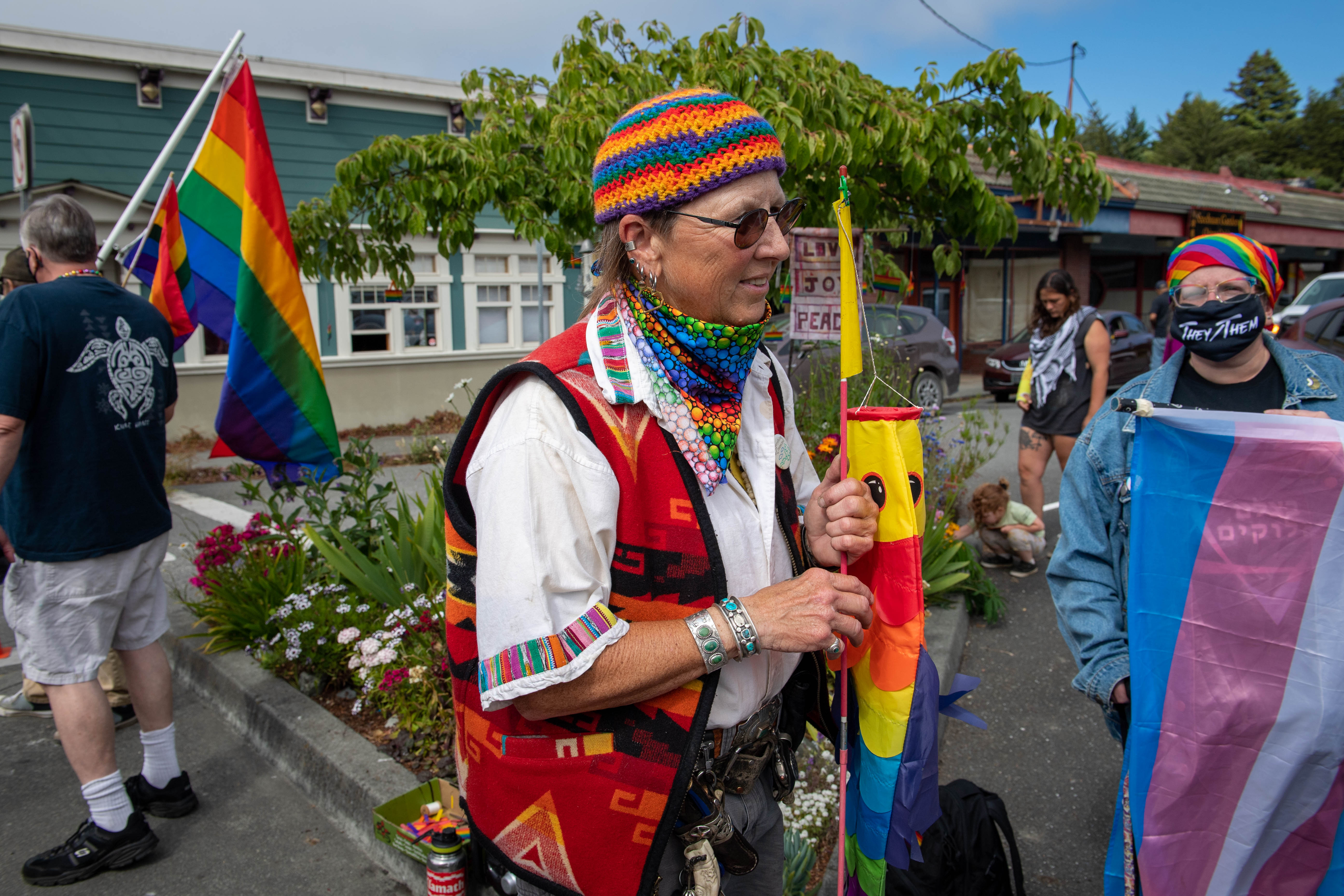 lesbian gay flag burning man goes to prison