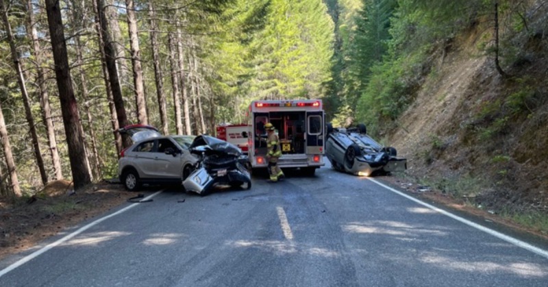 [UPDATE 5:50 p.m.] One Vehicle Overturned on Shelter Cove Road After ...