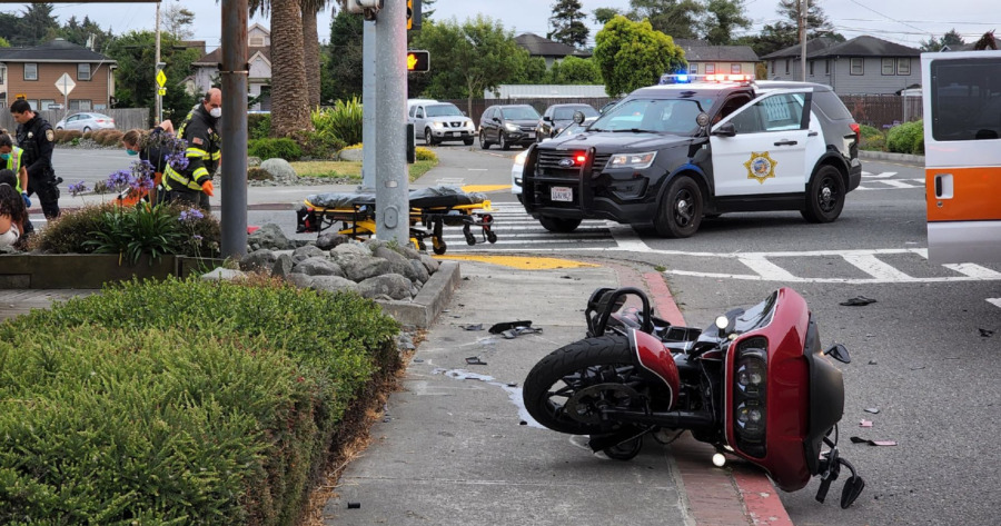 Motorcyclist Receives Serious Injuries in Eureka Crash Yesterday ...