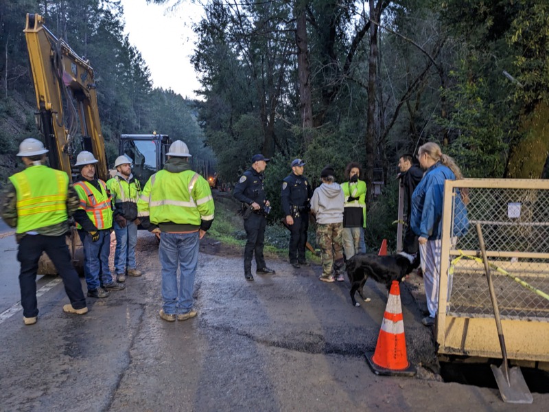 Hearst Bridge – The Willits News