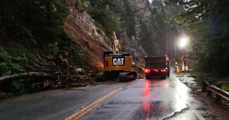 Hwy 101 Reopens To One Way Traffic At Last Chance After Slide Closed ...