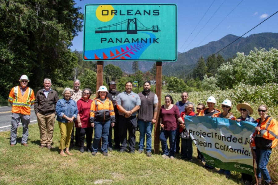 Clean California Unveils Two Gateway Monuments Celebrating Karuk